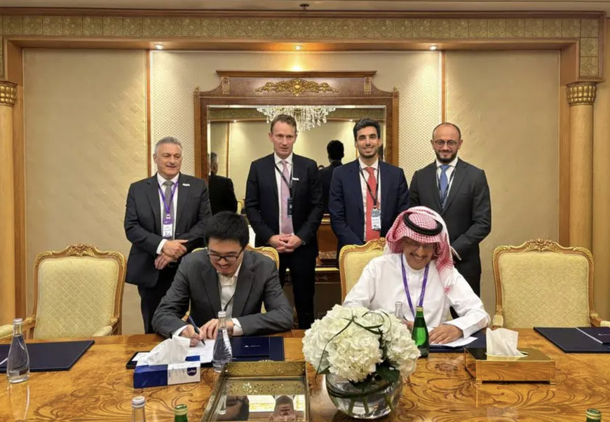 ACWA Power signs agreements worth USD 1,784 million at FII8 in Riyadh